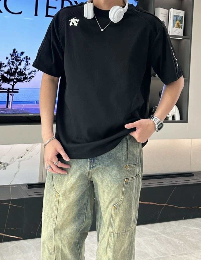 WrinkleFree Descente T-Shirts 160867