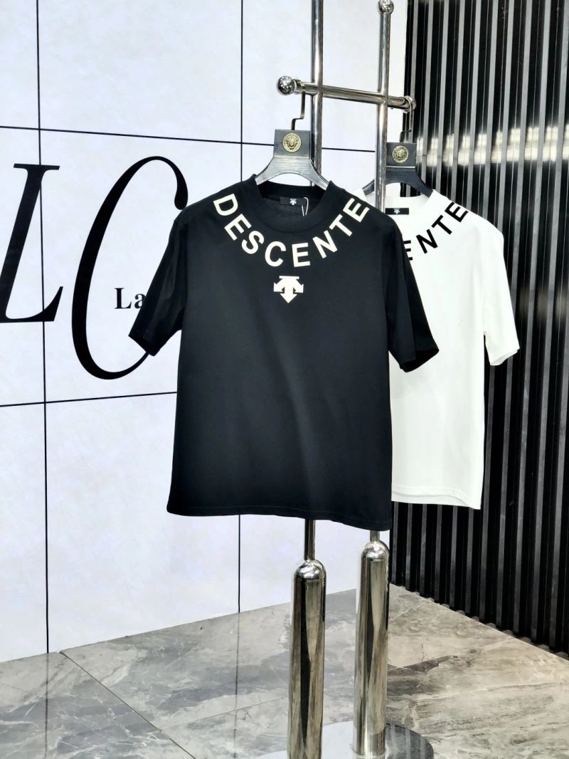 Descente T-Shirts Affordable 160825