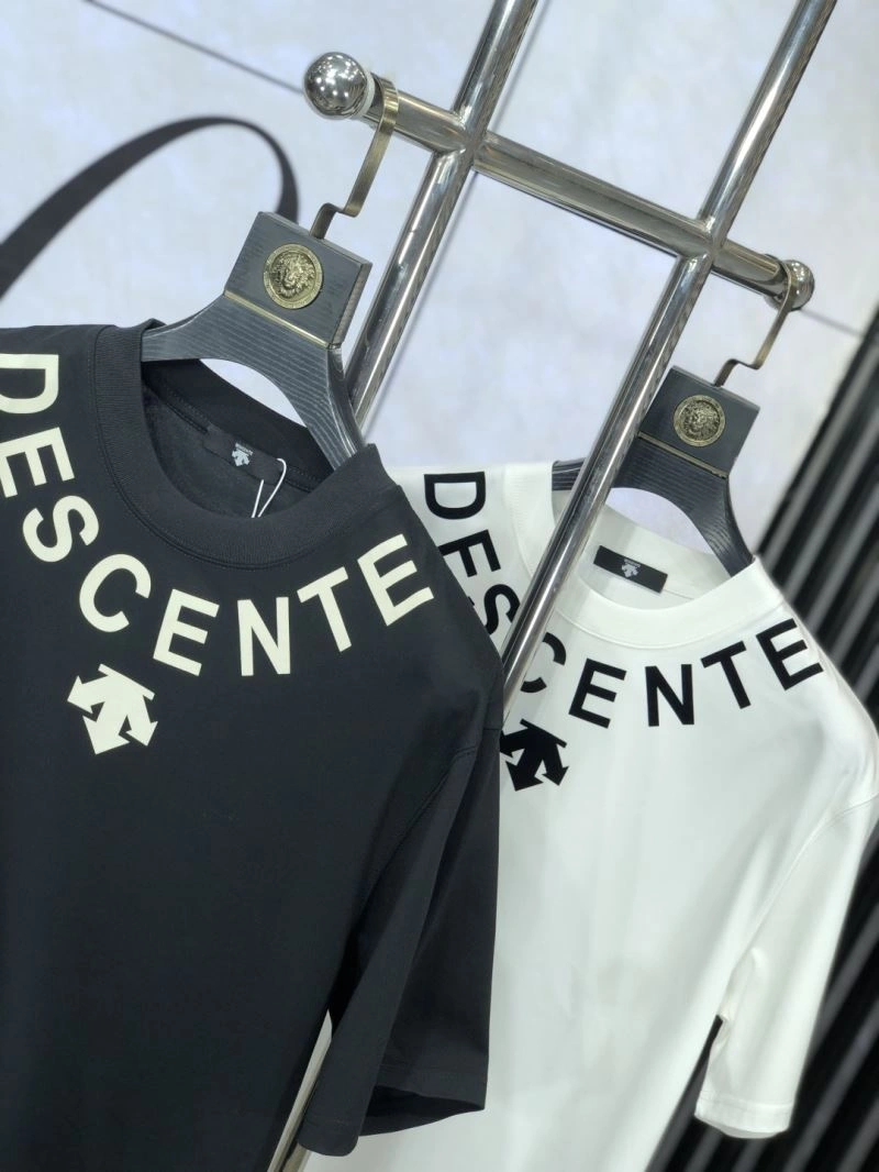 Descente T-Shirts Affordable 160825