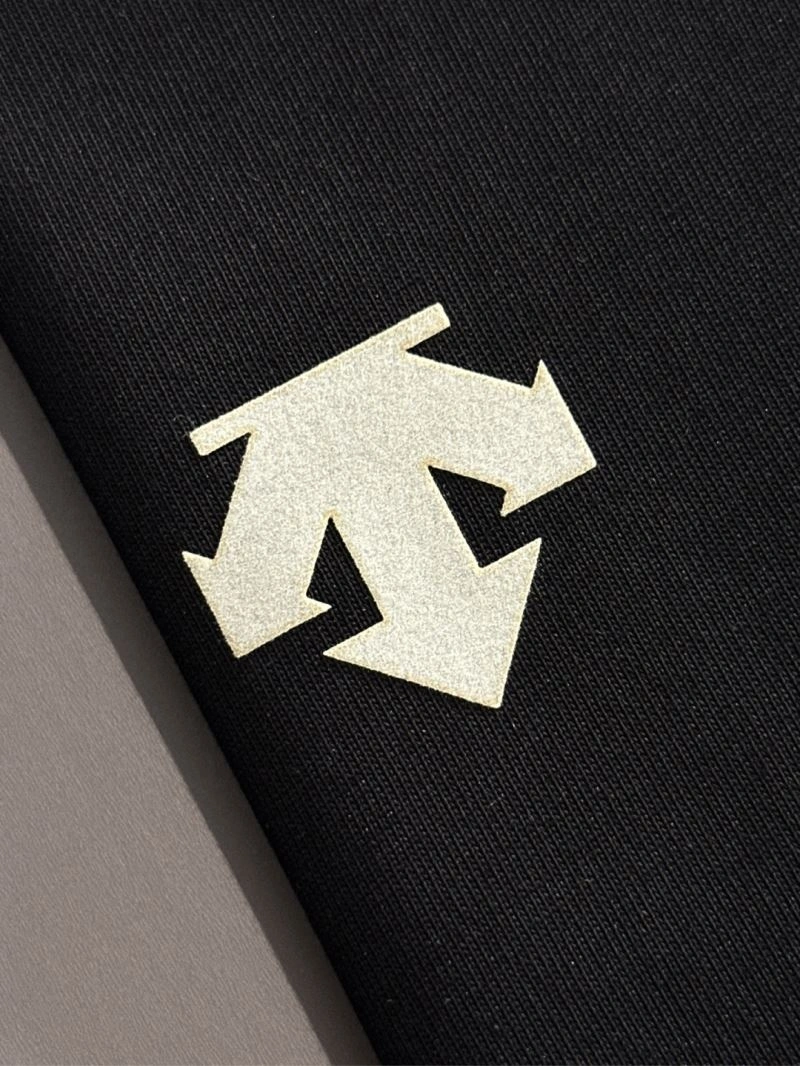 Descente T-Shirts Affordable 160809