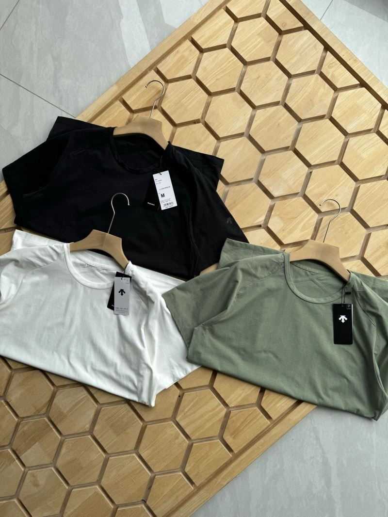 Descente T-Shirts Practical 159643