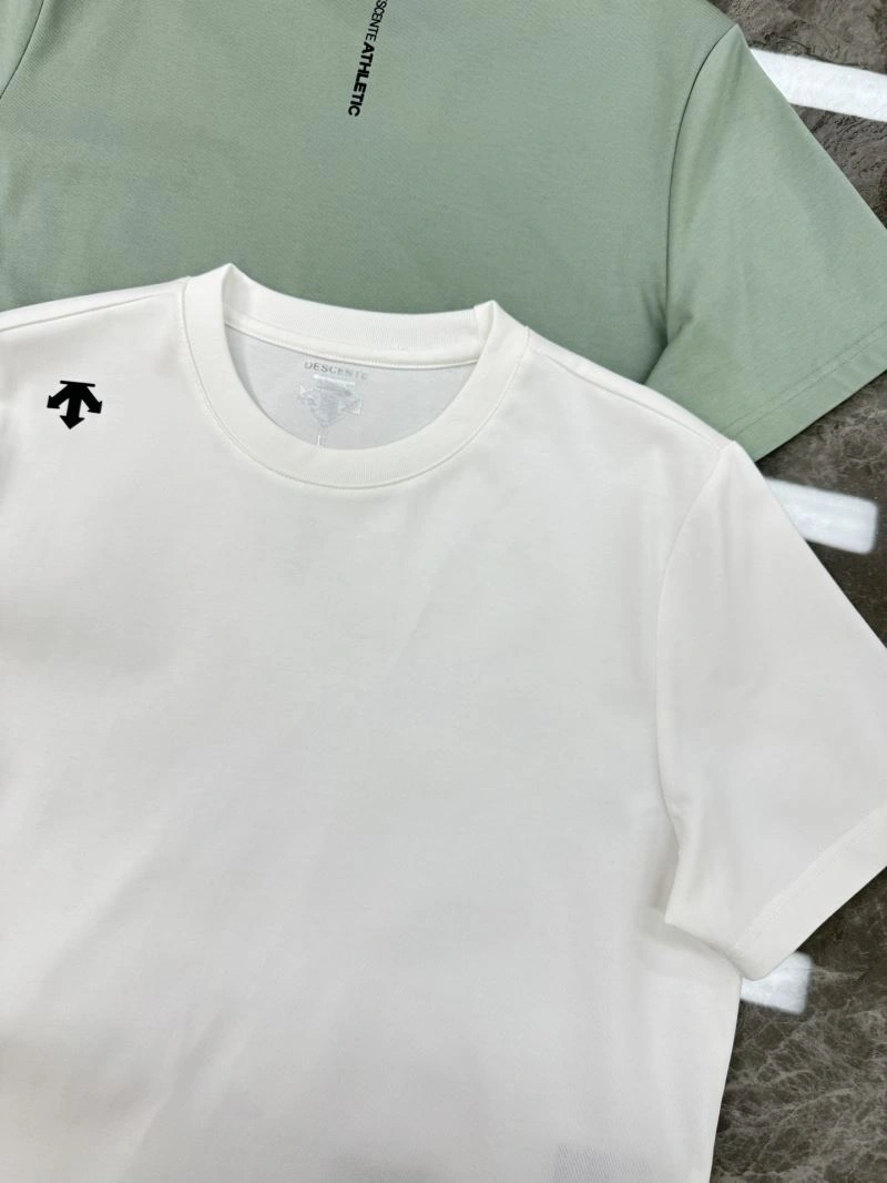 Descente T-Shirts Original 158588