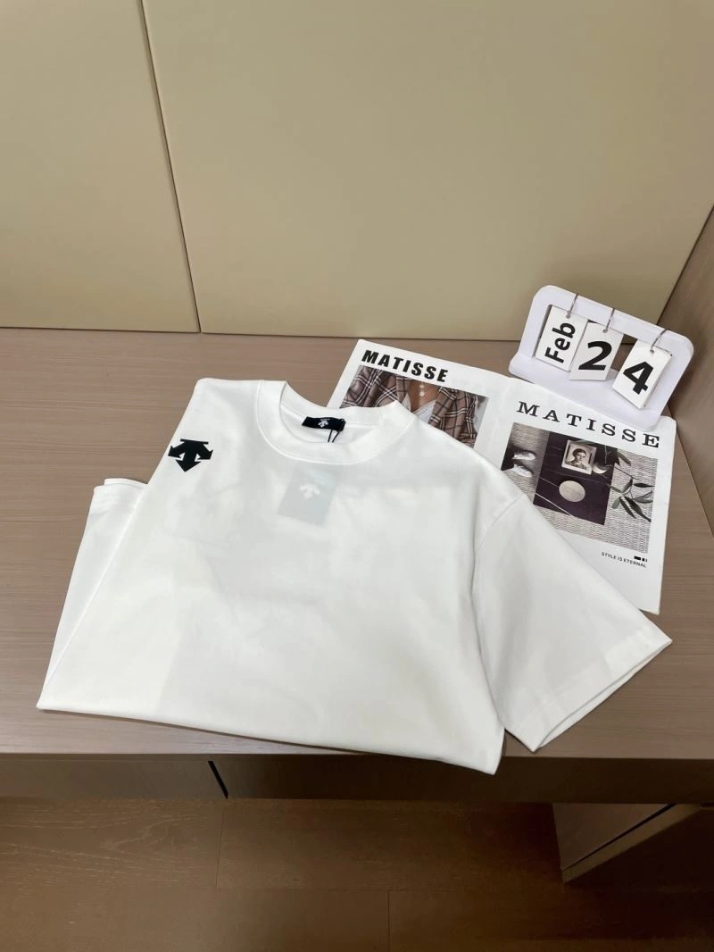 Snug Descente T-Shirts 158591