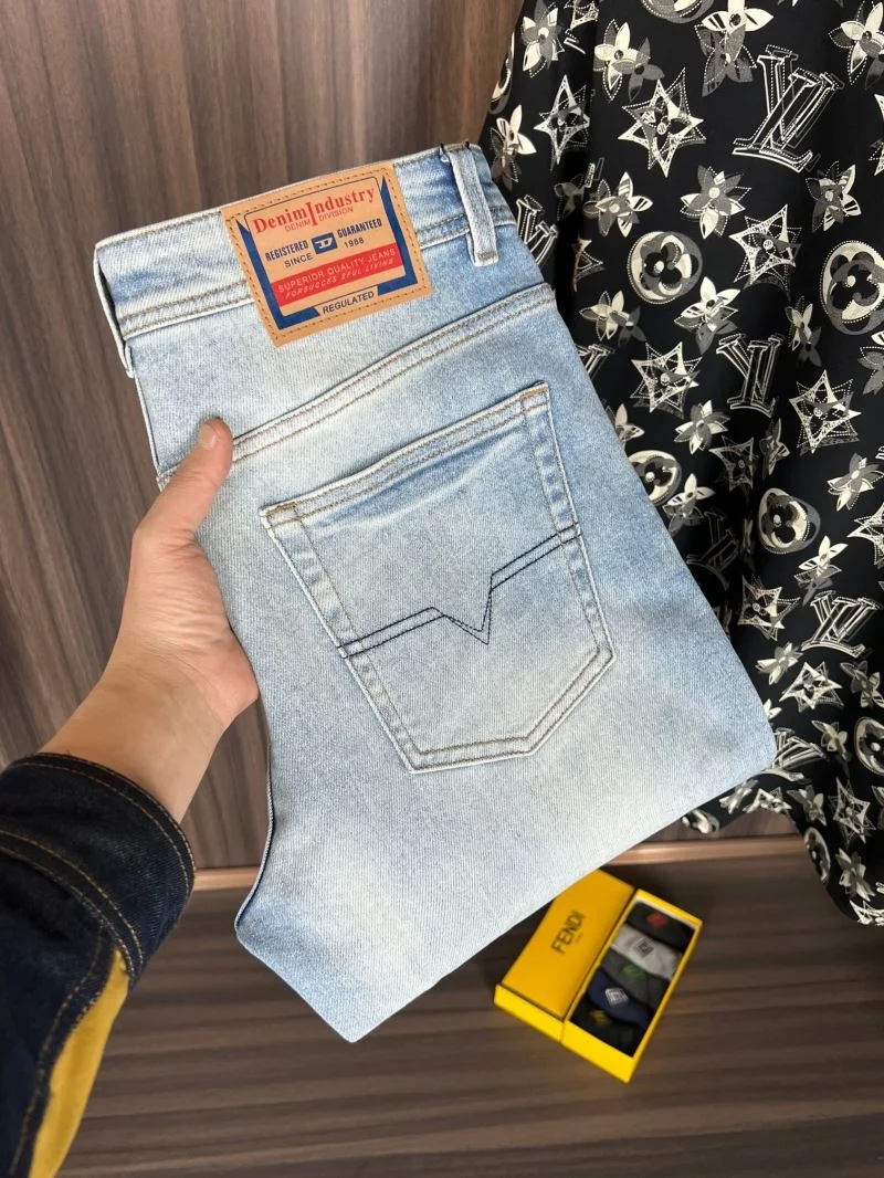 Comfortable Diesel Jeans 162971
