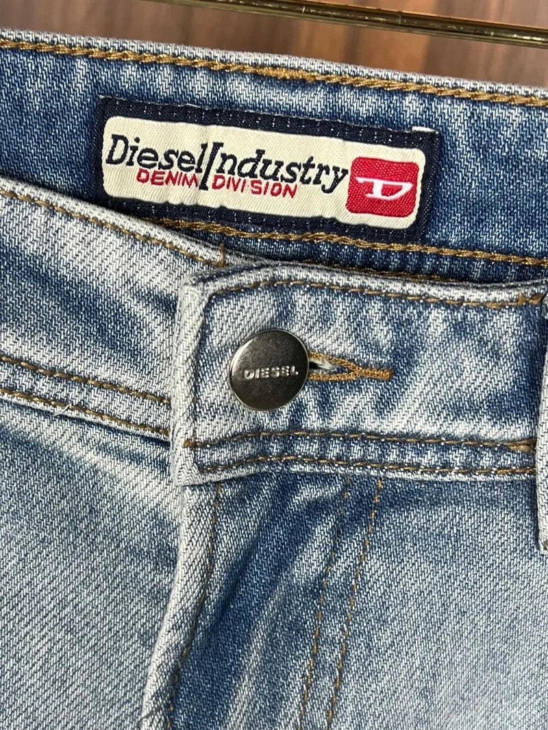 Comfortable Diesel Jeans 162971