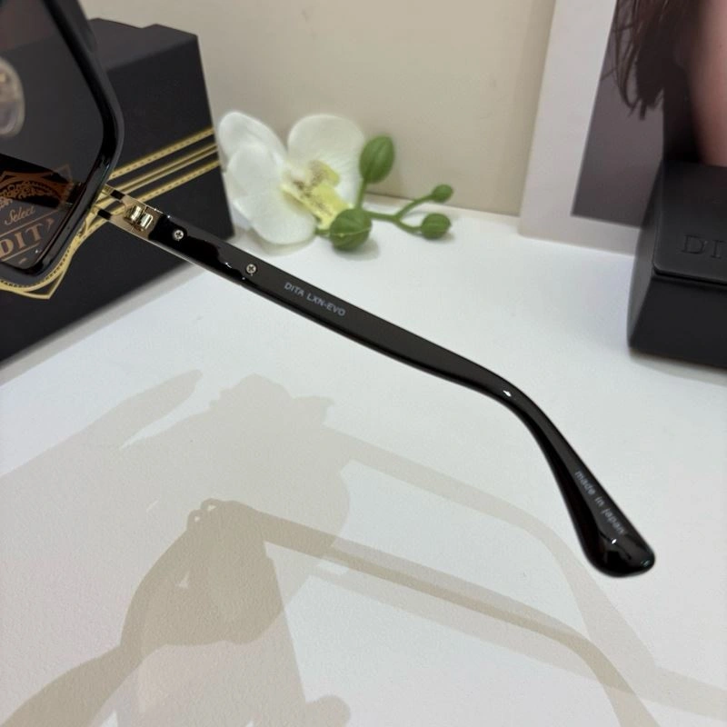 Resilient Dita Sunglasses 279086