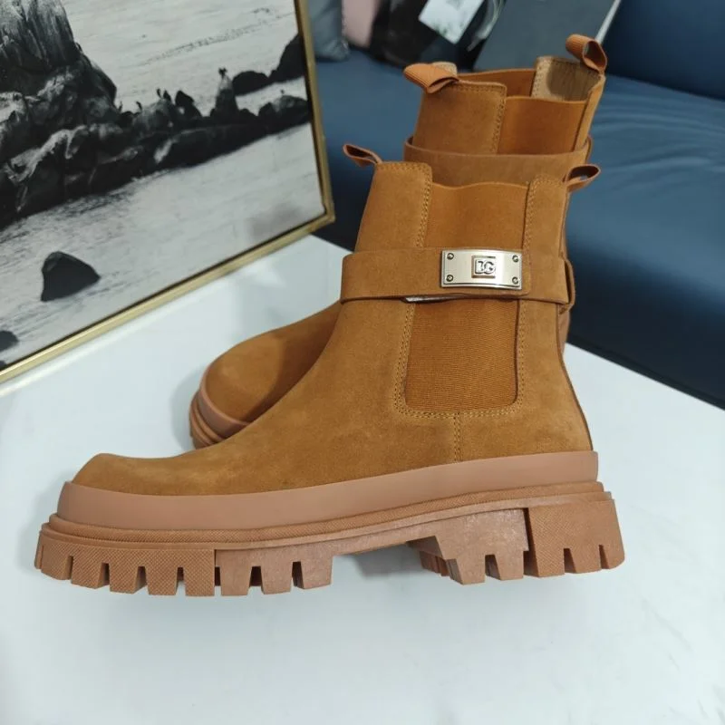 Resilient Dolce Gabbana Boots 22924