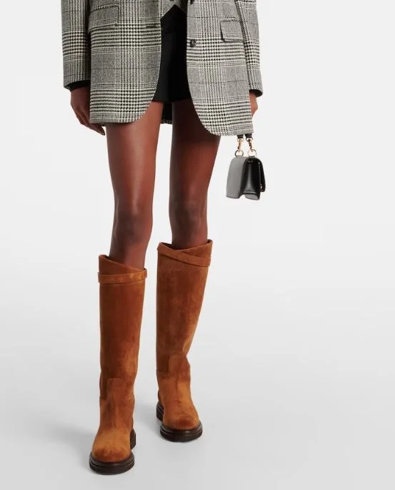 Dolce Gabbana Boots Trendy 23022