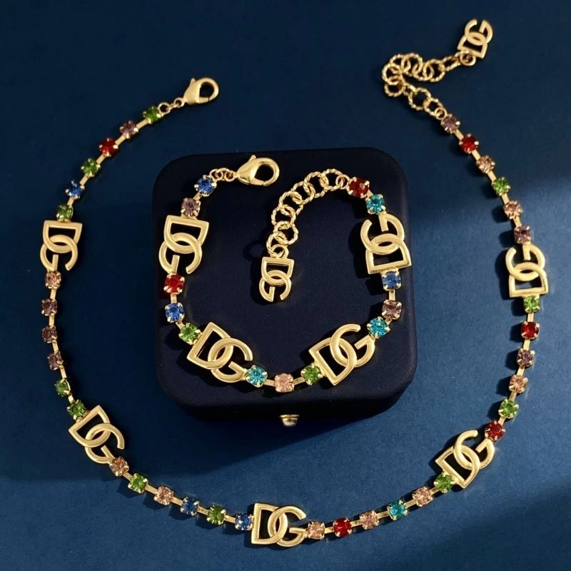 Effortless Dolce Gabbana Bracelets 212645