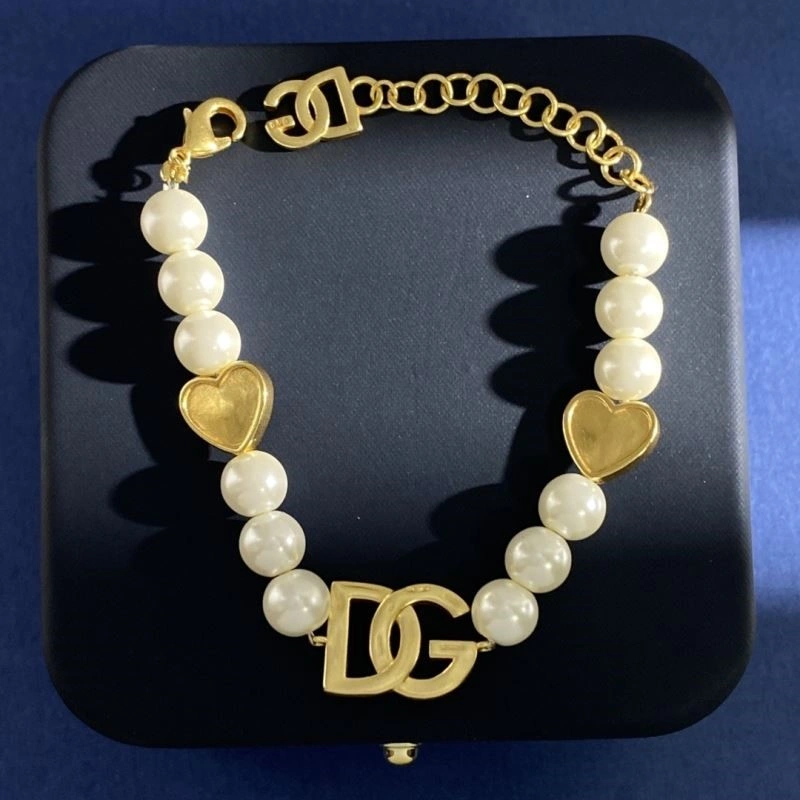 Supportive Dolce Gabbana Bracelets 209375