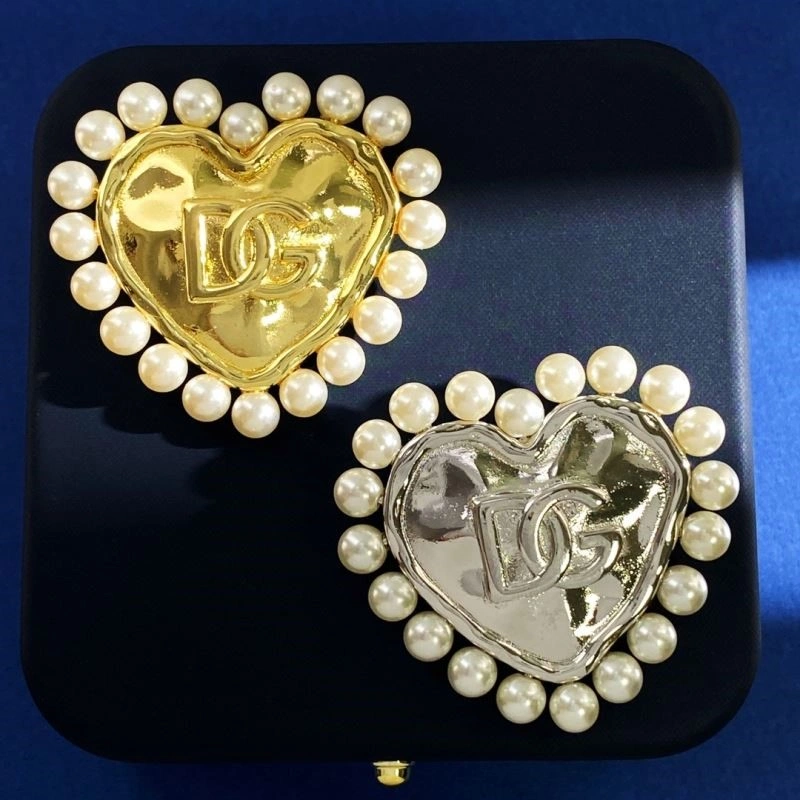 Timeless Dolce Gabbana Brooches 209936