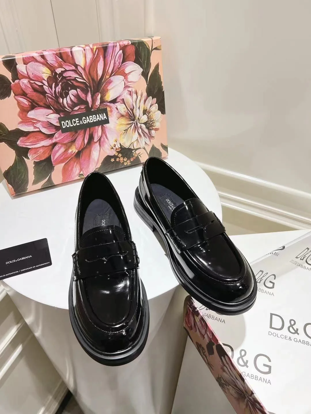Supportive Dolce Gabbana Business Shoes 23014