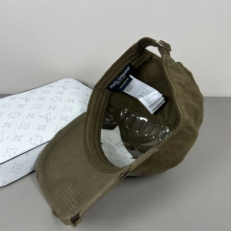 Dolce Gabbana Caps Comfortable 259034