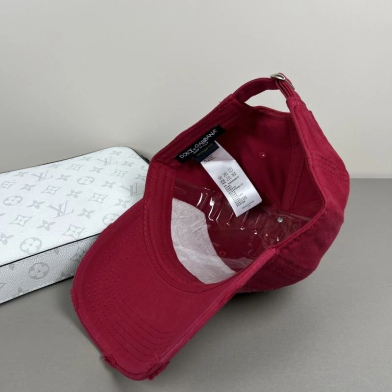 Timeless Dolce Gabbana Caps 259031