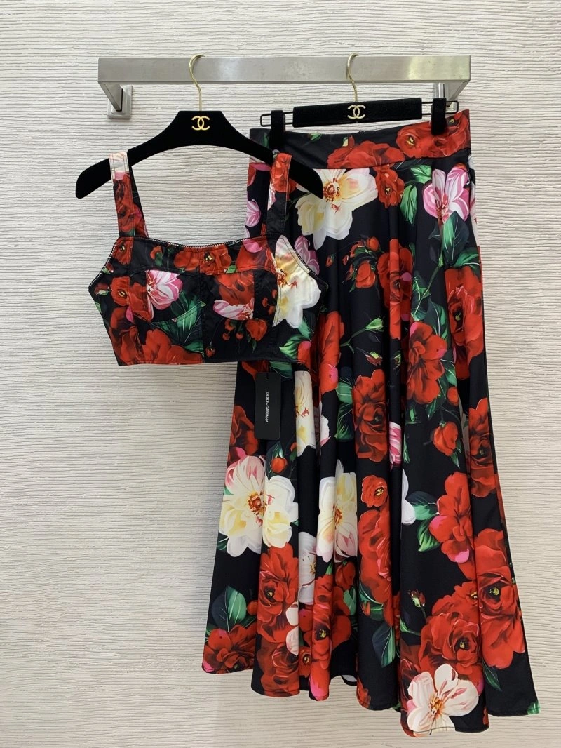 Colorful Dolce Gabbana Dress Suits 119159
