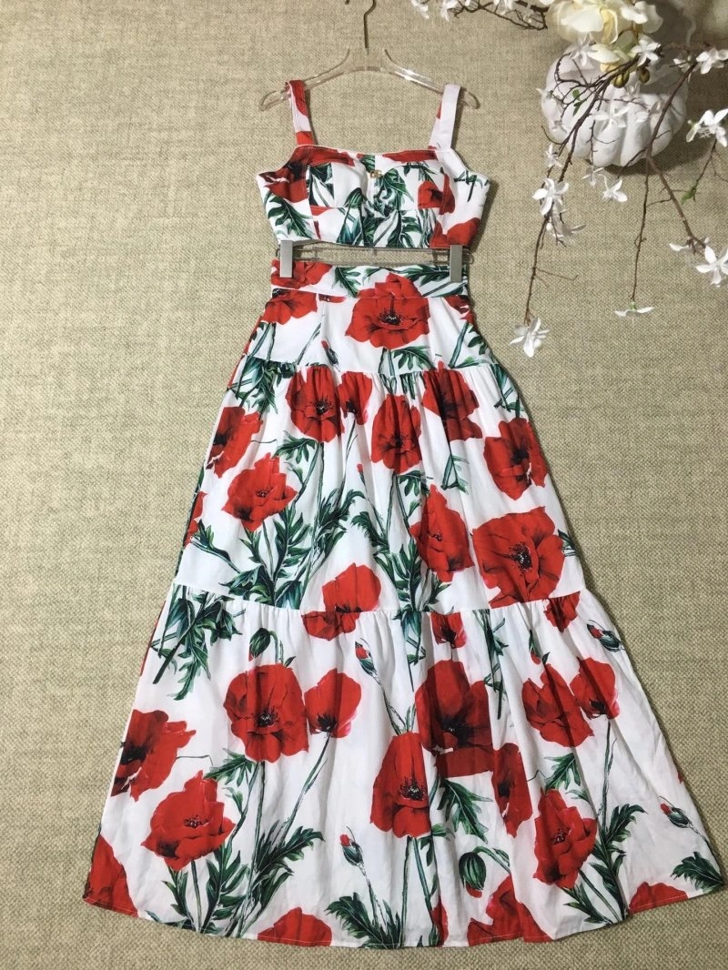 Fashionable Dolce Gabbana Dress Suits 119295