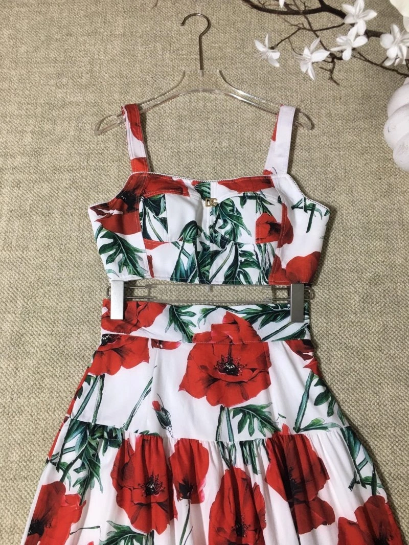 Fashionable Dolce Gabbana Dress Suits 119295
