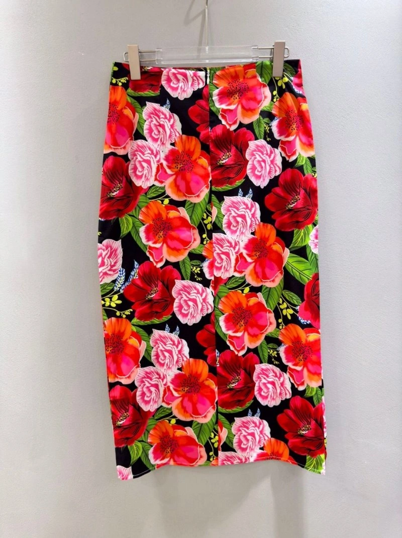 Colorful Dolce Gabbana Dress Suits 119289