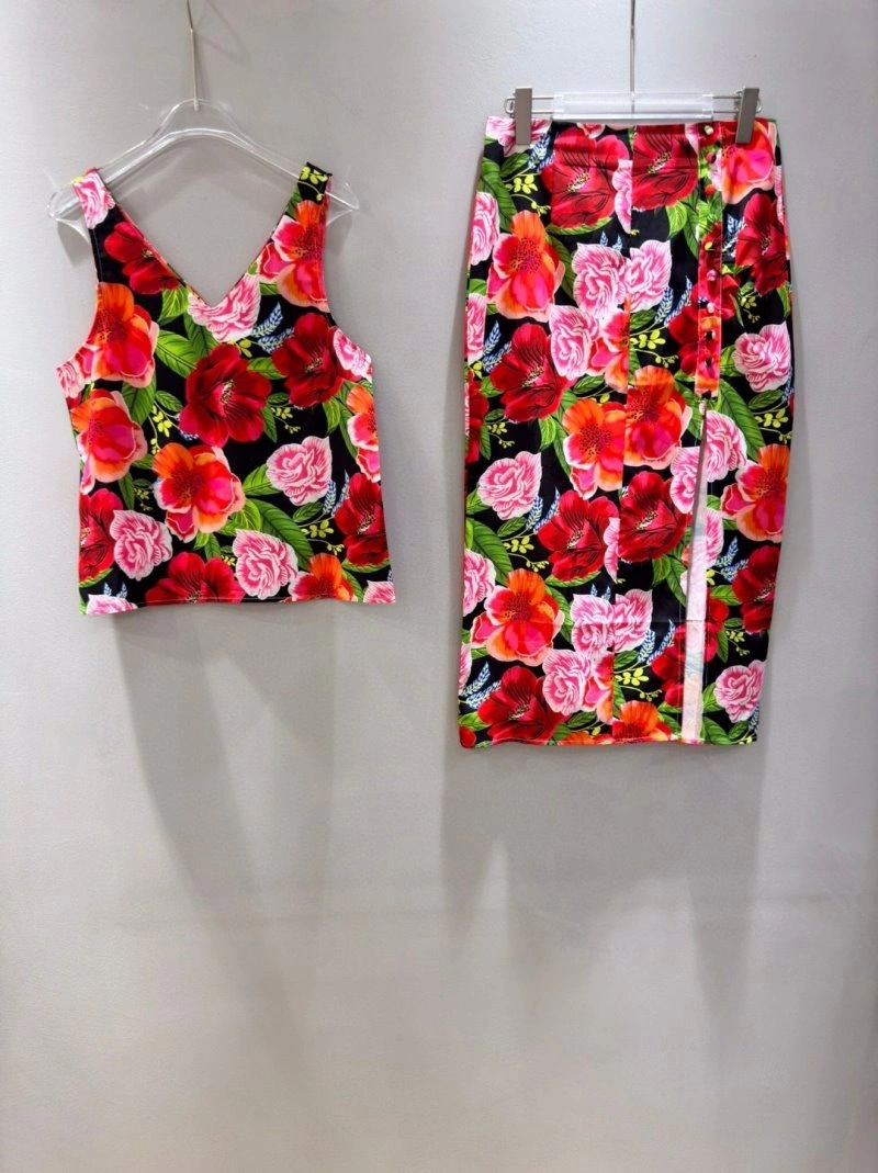 Colorful Dolce Gabbana Dress Suits 119289