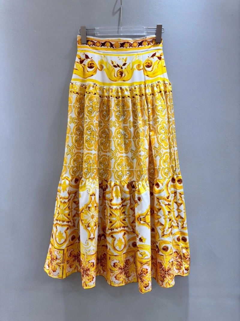 Sophisticated Dolce Gabbana Dress Suits 119290