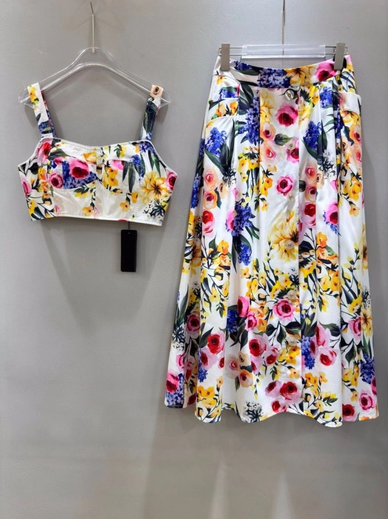 Dolce Gabbana Dress Suits Effortless 119282