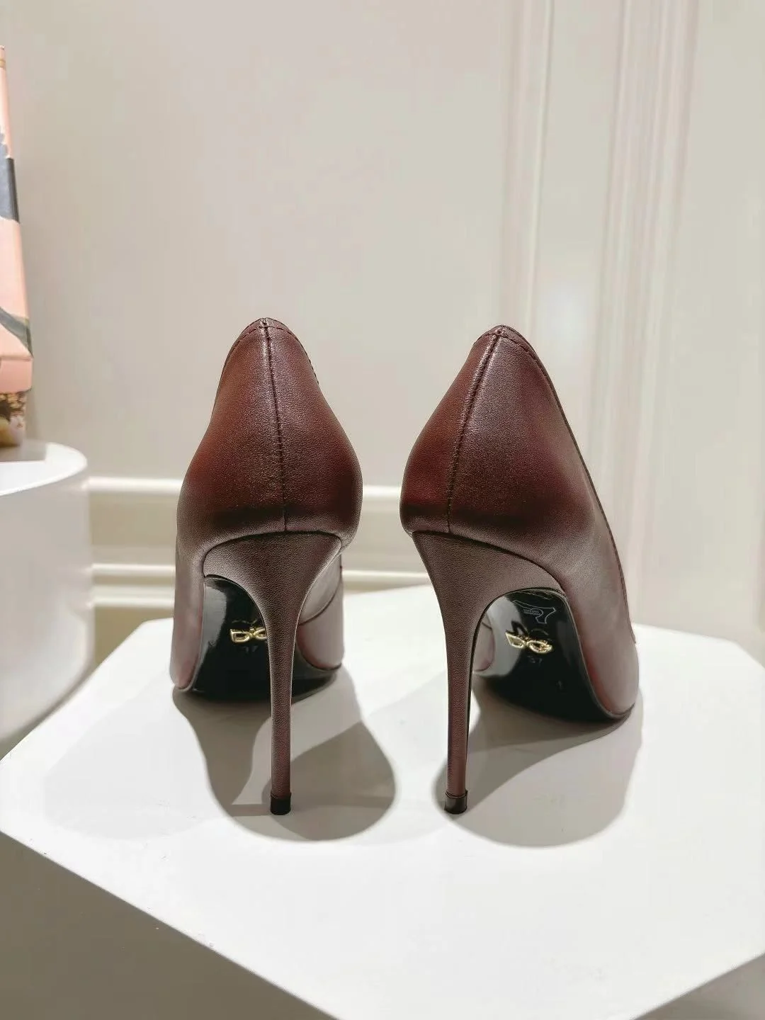 Dolce Gabbana Heeled Shoes MoistureWicking 23001