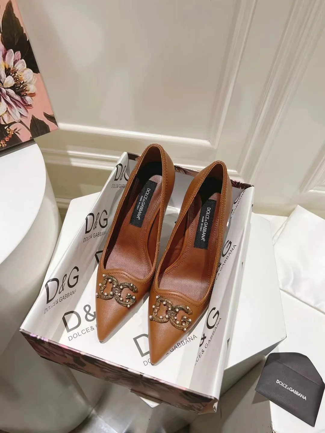 Tailored Dolce Gabbana Heeled Shoes 23005
