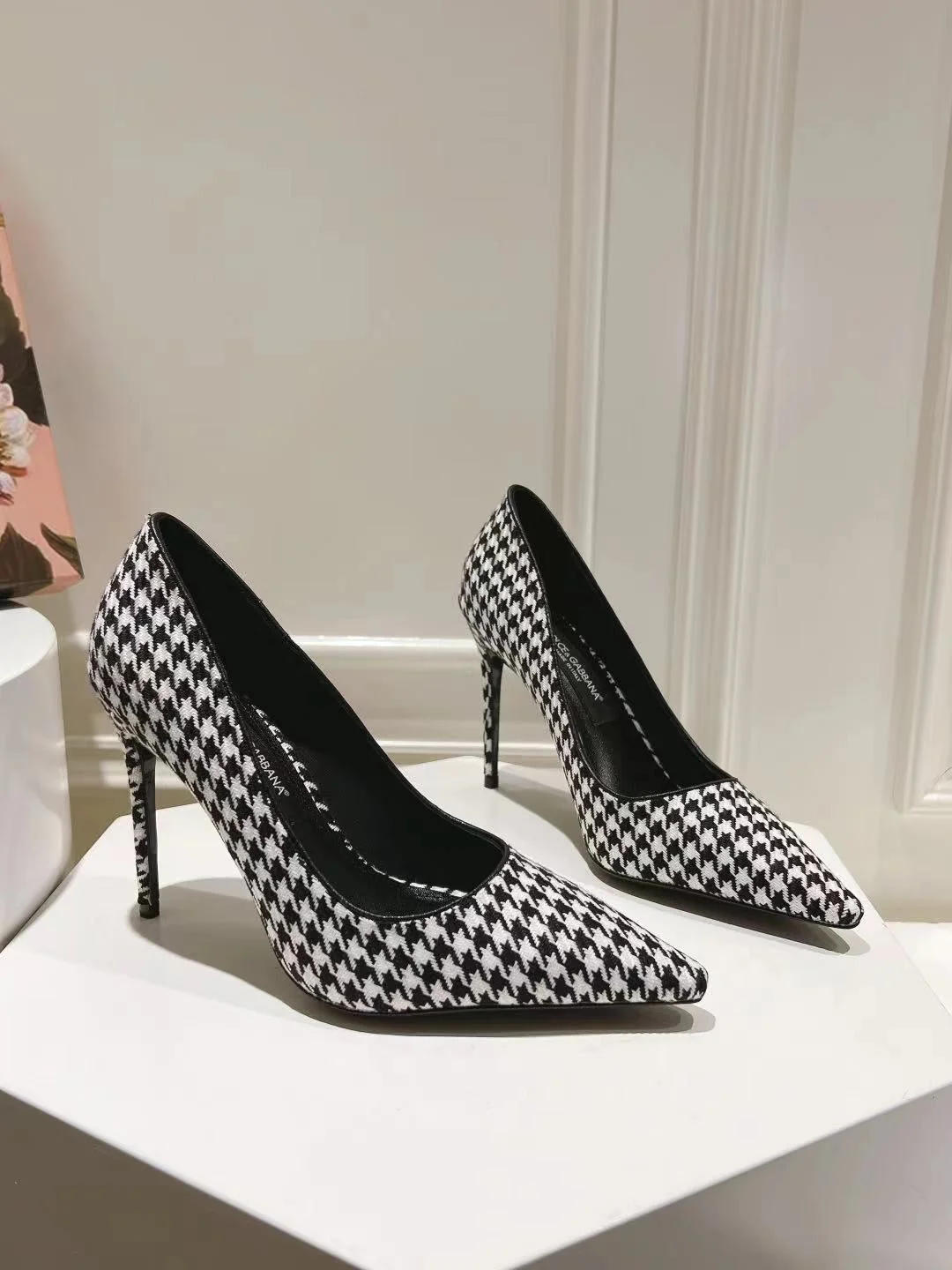 Soft Dolce Gabbana Heeled Shoes 23015