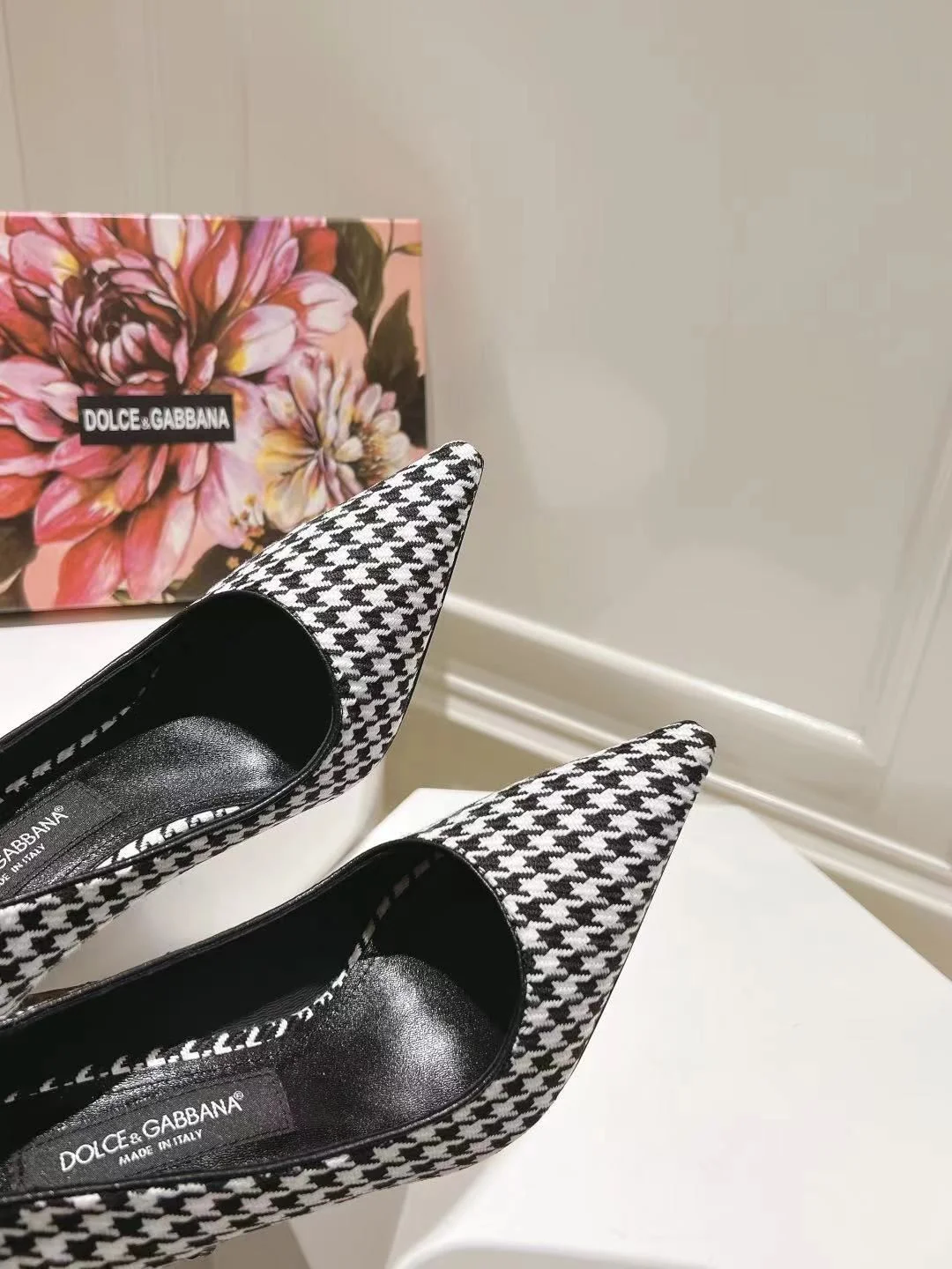 Soft Dolce Gabbana Heeled Shoes 23015