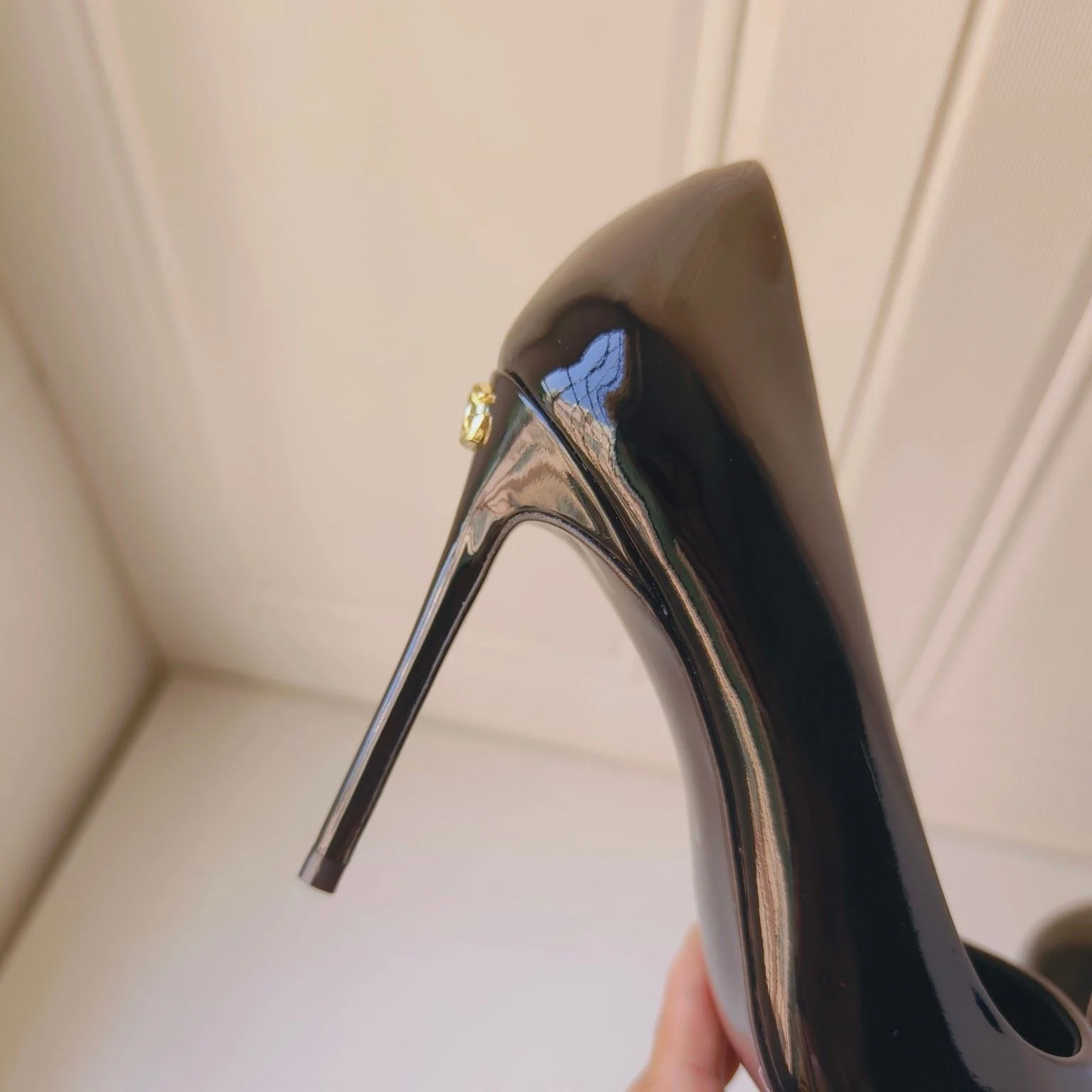 DailyWear Dolce Gabbana Heeled Shoes 23044