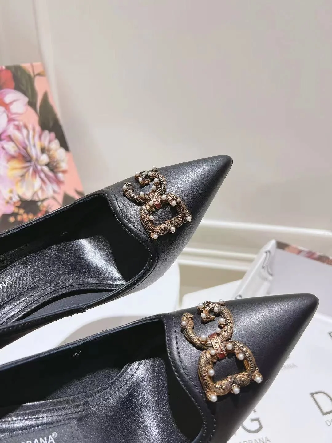 NewStyle Dolce Gabbana Heeled Shoes 22998