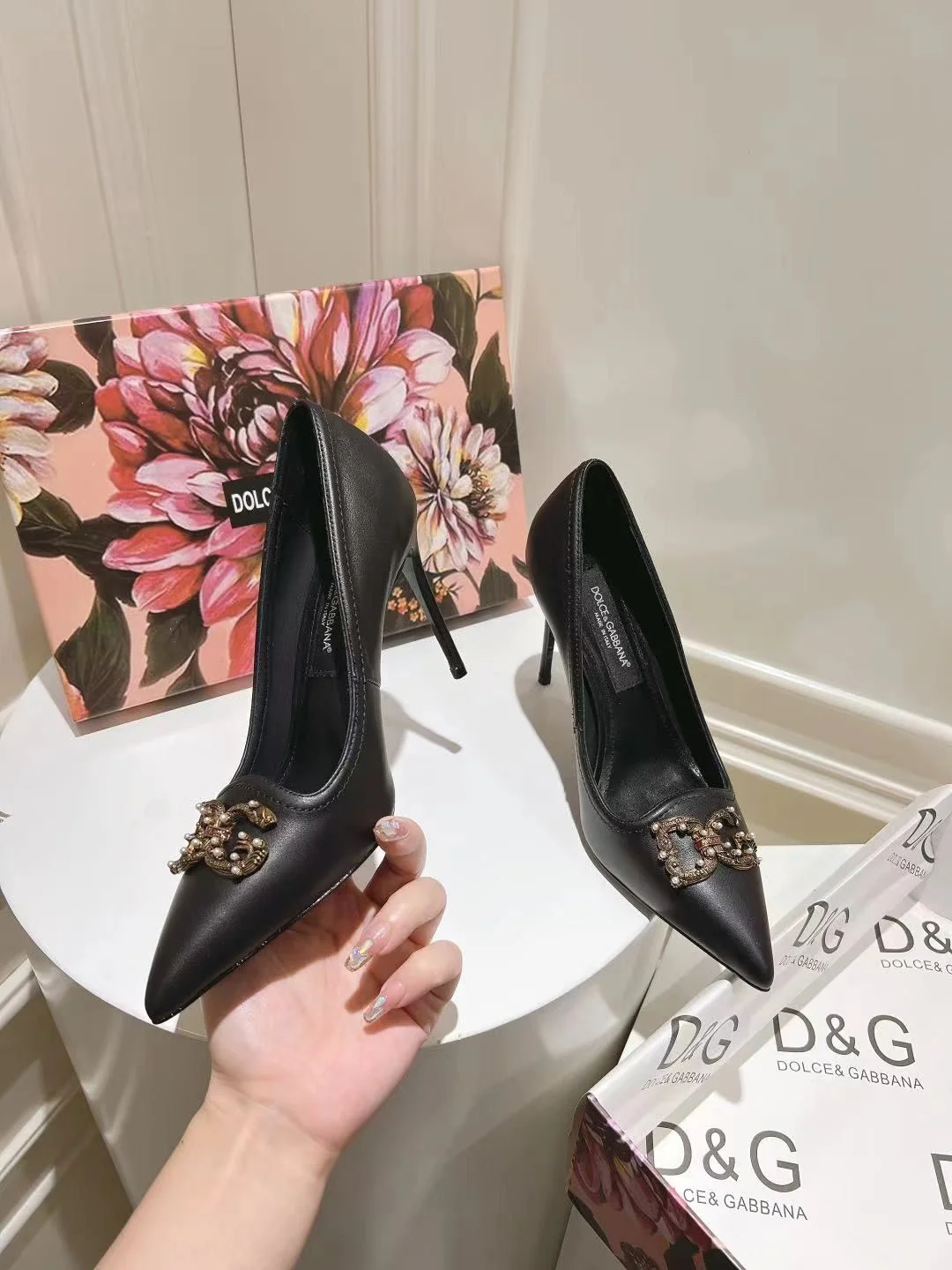 NewStyle Dolce Gabbana Heeled Shoes 22998