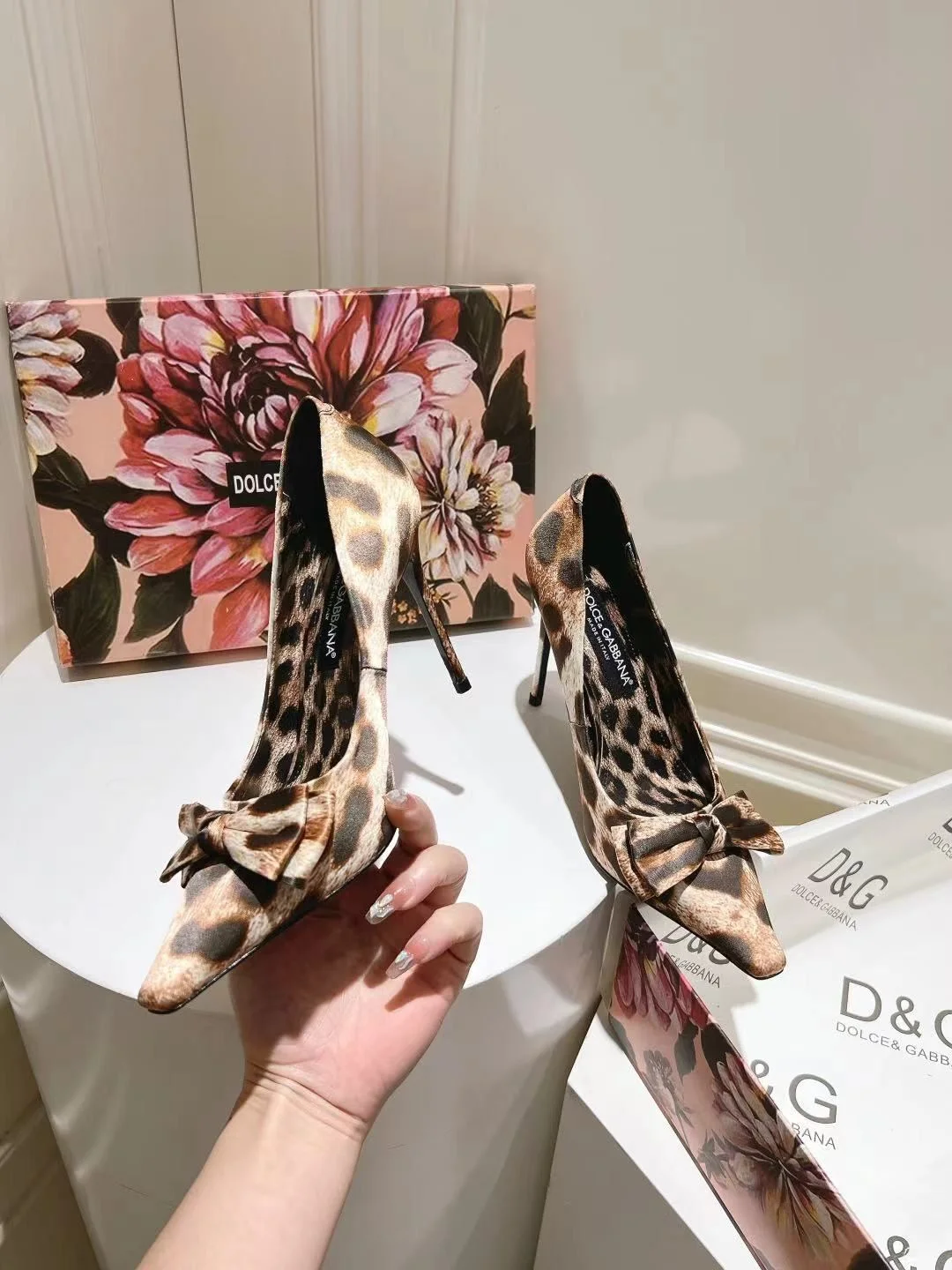 Efficient Dolce Gabbana Heeled Shoes 22997