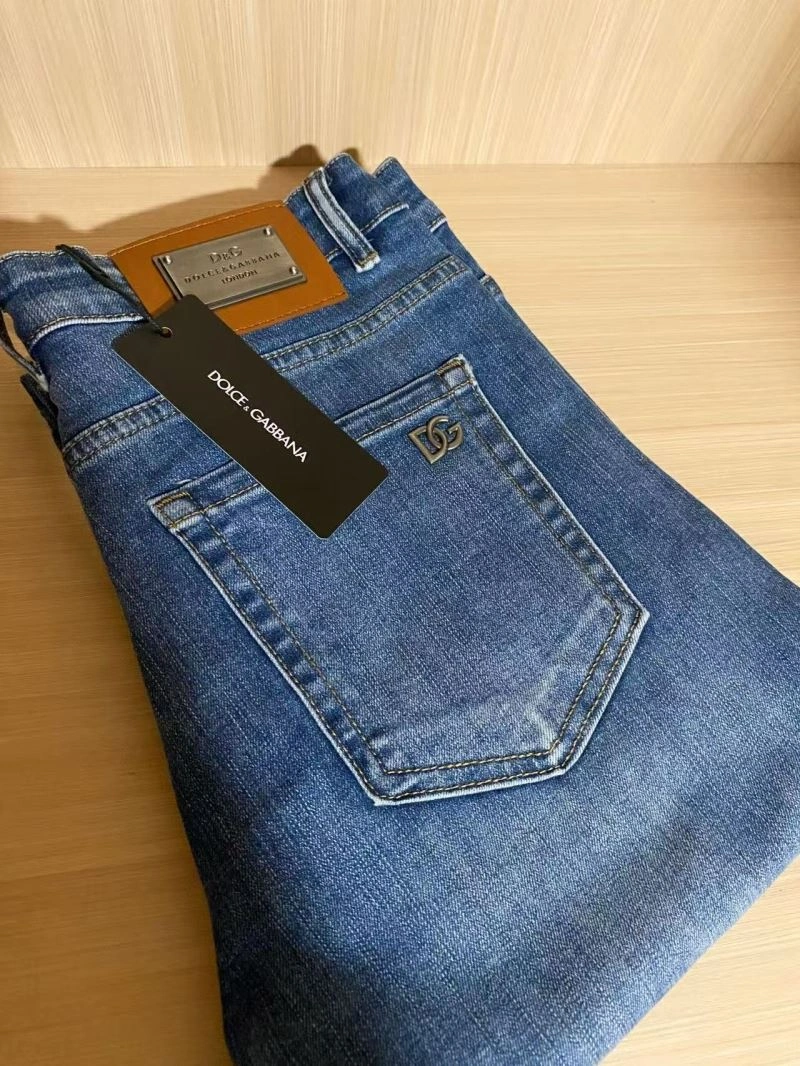 WellDesigned Dolce Gabbana Jeans 119404