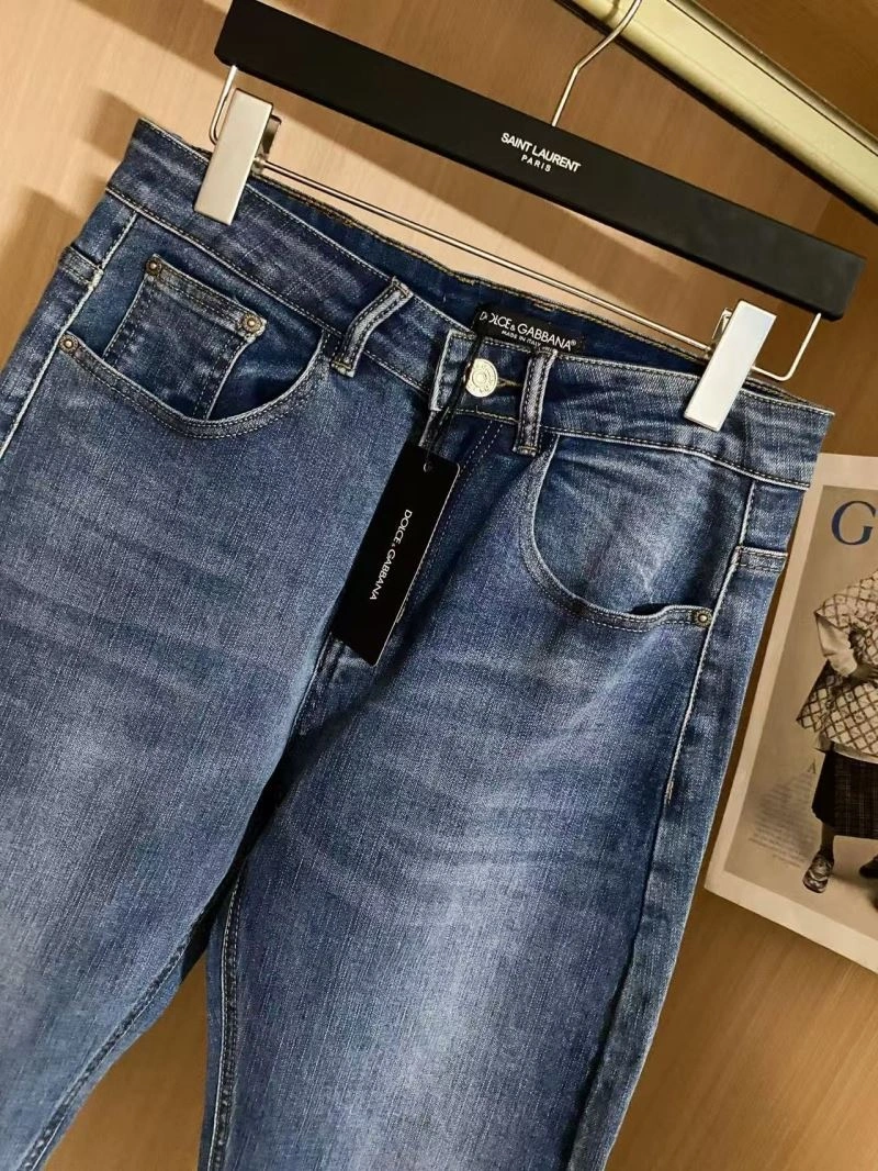 WellDesigned Dolce Gabbana Jeans 119404