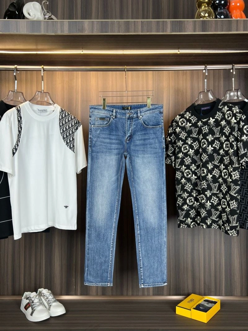 GoAnywhere Dolce Gabbana Jeans 120130