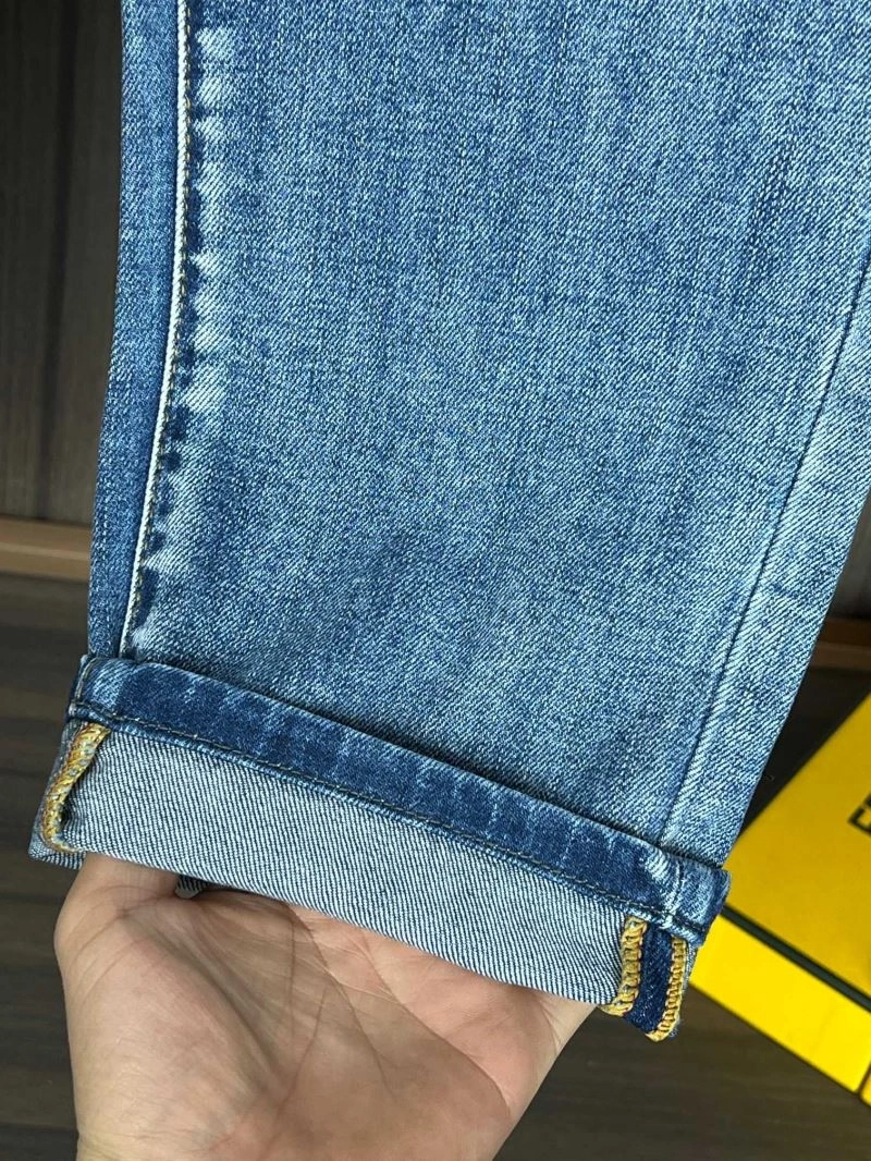 GoAnywhere Dolce Gabbana Jeans 120130