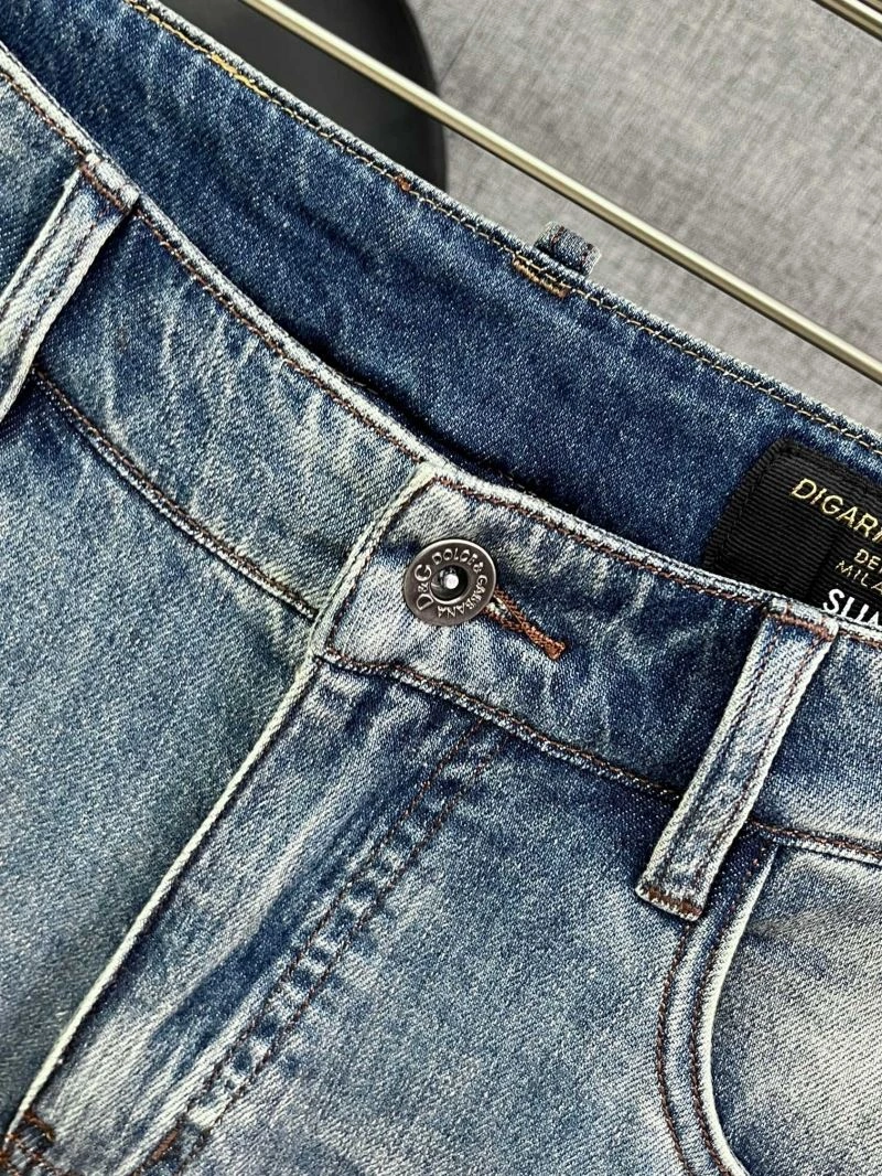 Contemporary Dolce Gabbana Jeans 120128