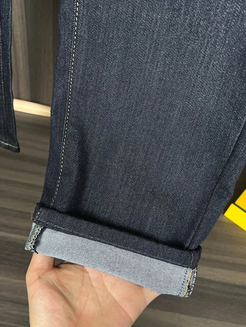 WaterResistant Dolce Gabbana Jeans 120118
