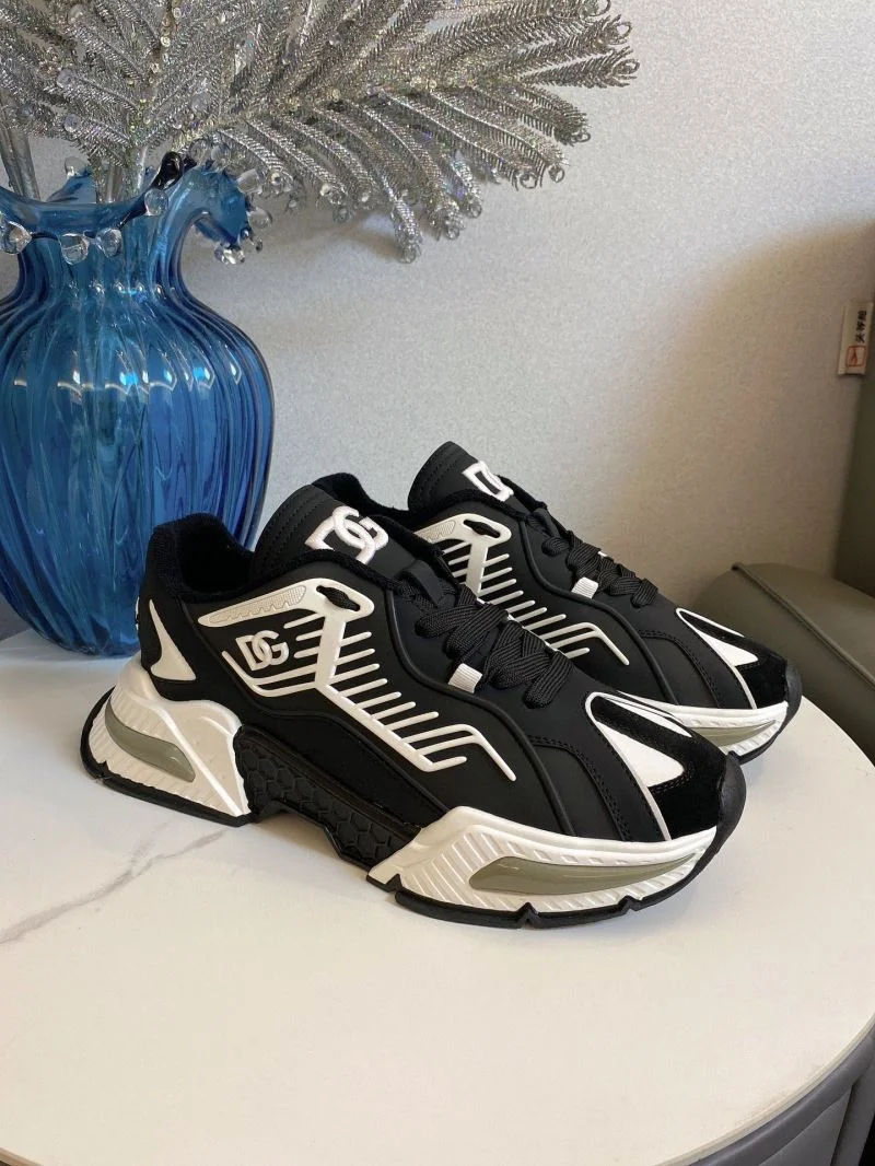 Dolce Gabbana Low Shoes Fashionable 22895