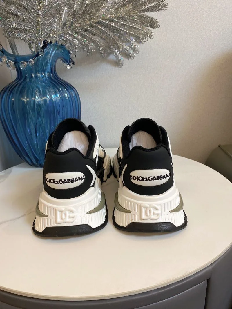 Dolce Gabbana Low Shoes Fashionable 22895