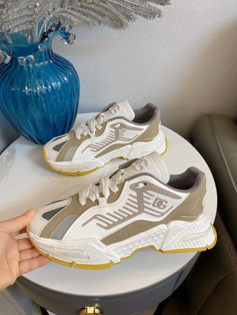 Dolce Gabbana Low Shoes Youthful 22901