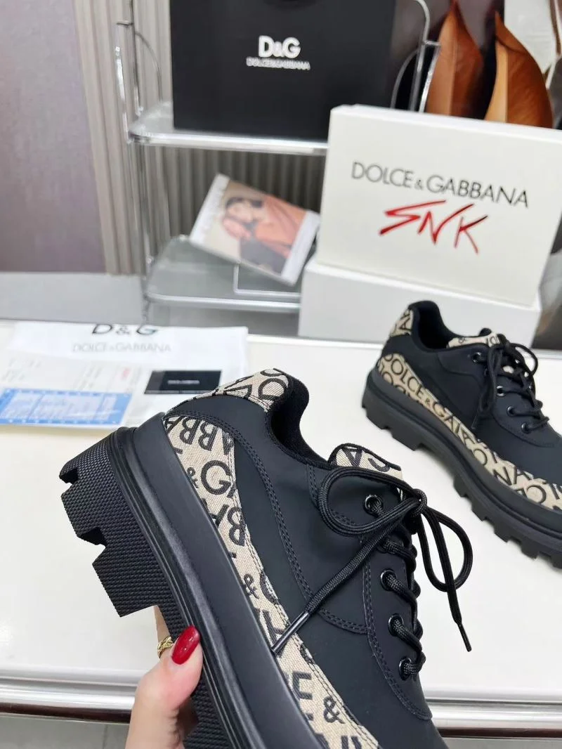 Lightweight Dolce Gabbana Low Shoes 22894