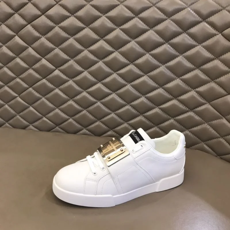 Resilient Dolce Gabbana Low Shoes 22833