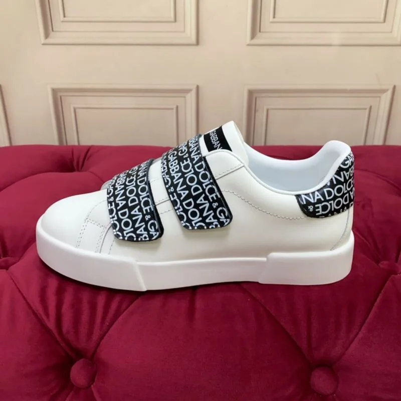 Dolce Gabbana Low Shoes HighQuality 23040