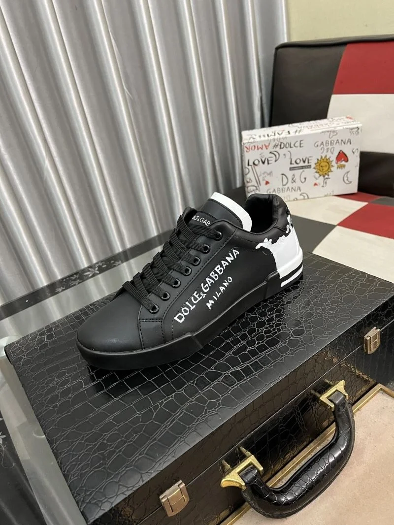 Dolce Gabbana Low Shoes MultiPurpose 23136