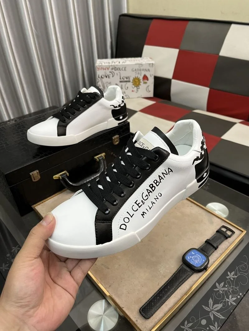 WaterResistant Dolce Gabbana Low Shoes 23140