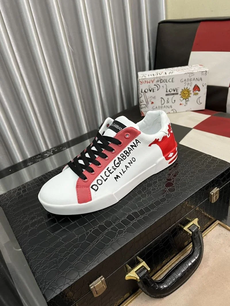 Dolce Gabbana Low Shoes Fashionable 23143