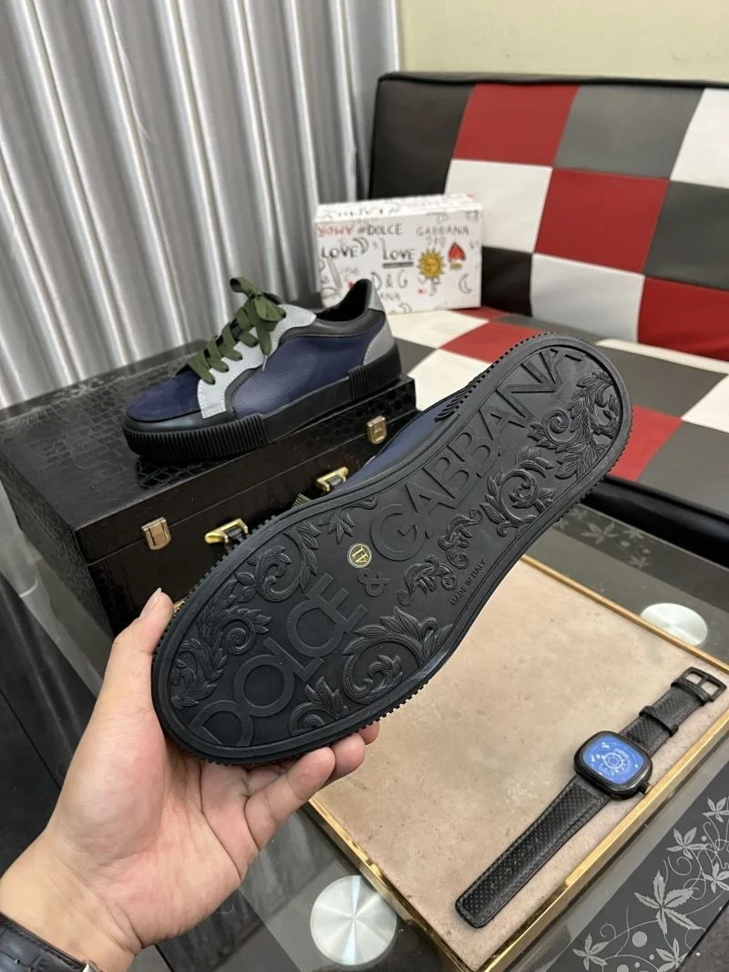 Comfortable Dolce Gabbana Low Shoes 23133