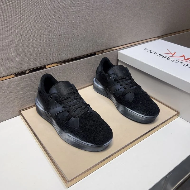 Dolce Gabbana Low Shoes Sophisticated 23125